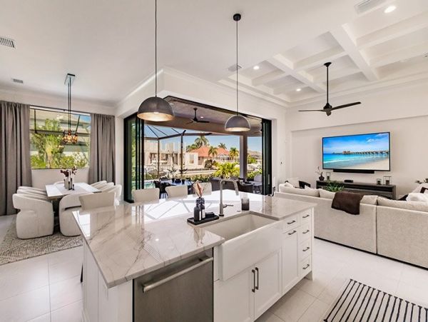 Stunning Vacation Rental with Pool in Marco Island