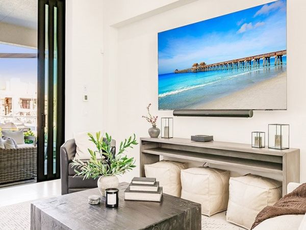 Stunning Vacation Rental with Pool in Marco Island