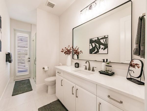 Stunning Vacation Rental with Pool in Marco Island