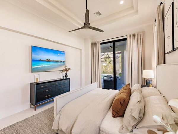 Stunning Vacation Rental with Pool in Marco Island