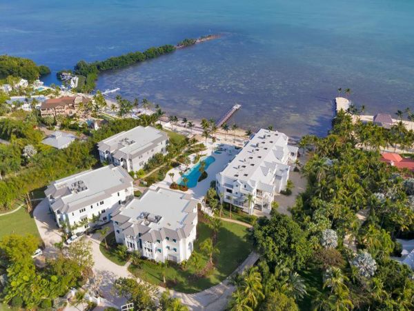 Three Bedroom Rental with Panoramic Ocean View in Islamorada