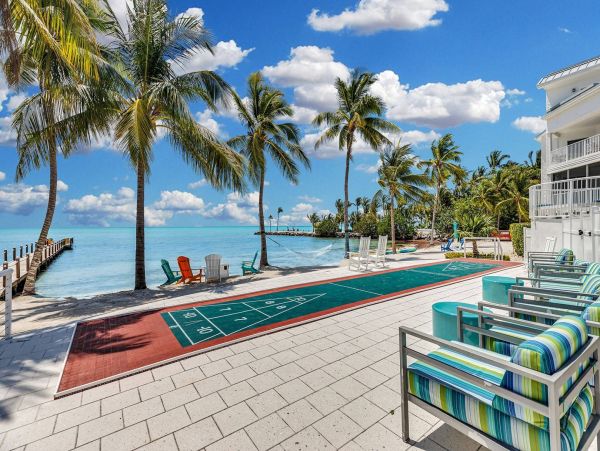 Three Bedroom Rental with Panoramic Ocean View in Islamorada