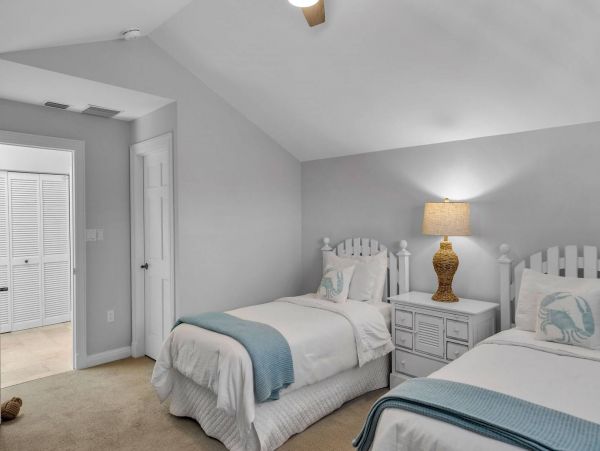 Three Bedroom Rental with Panoramic Ocean View in Islamorada