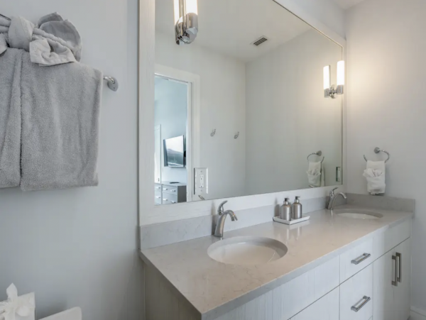 Wonderful Naples Fabulous Posh Vacation Condo