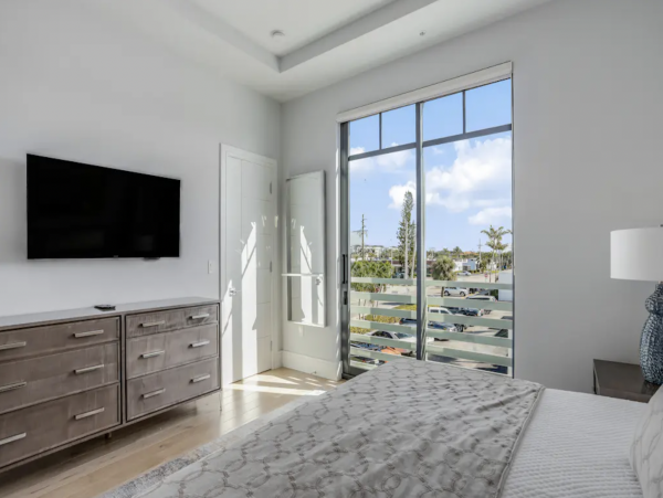 Wonderful Naples Fabulous Posh Vacation Condo