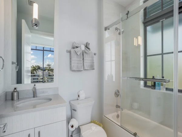 Wonderful Naples Fabulous Posh Vacation Condo