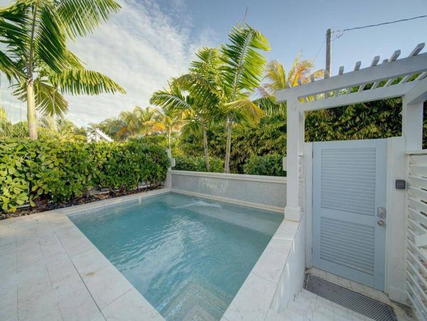 Bayfront Islamorada Townhome with Private Pool & Fishing