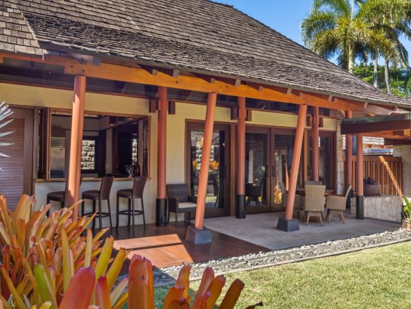 Oceanfront Luxury Four Bedroom Vacation Rental Home