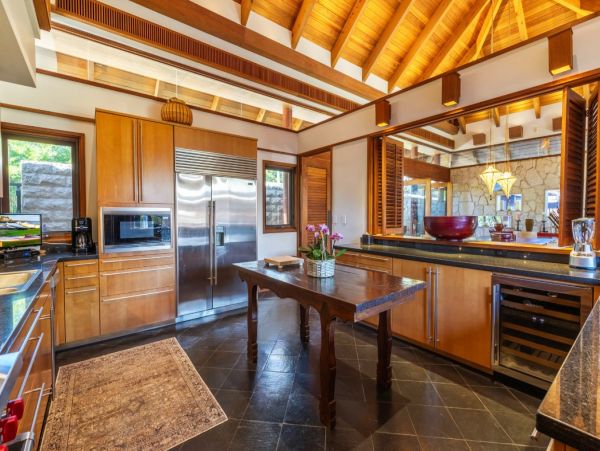 Oceanfront Luxury Four Bedroom Vacation Rental Home