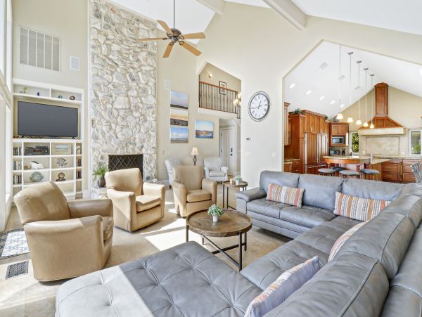 Hilton Head Vacation Rental: Luxurious Coastal Getaway