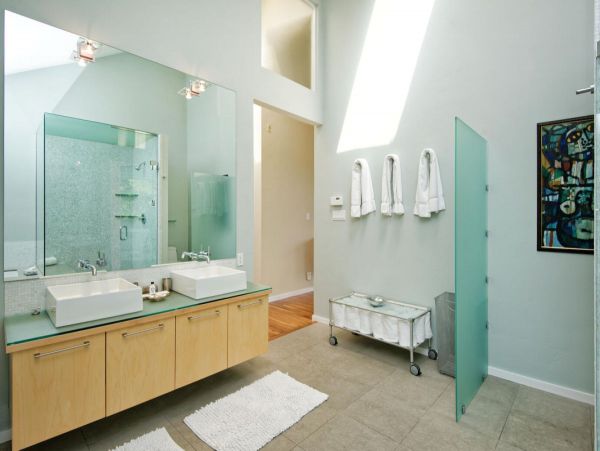 Ski in Ski out Vacation Townhome with 4 Bedrooms