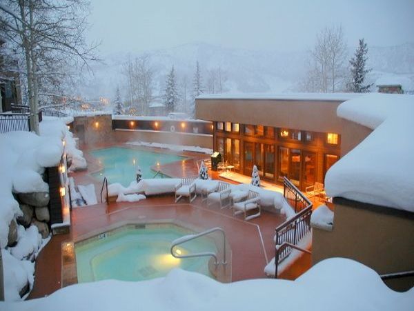 Ski in Ski out Vacation Townhome with 4 Bedrooms