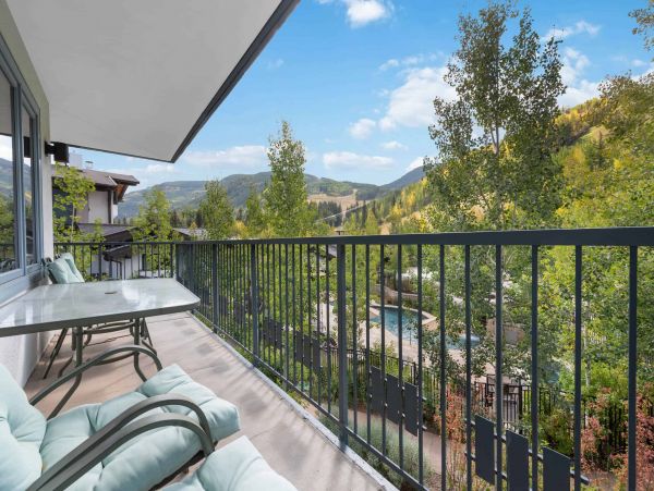 Vail Vacation Rental with 3 Bedrooms & Great Amenities