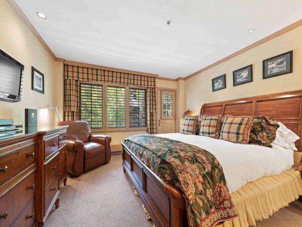 Vail Vacation Rental with 3 Bedrooms & Great Amenities