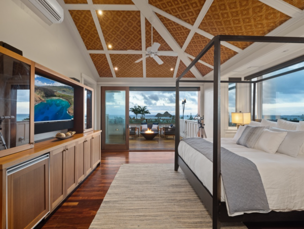 Stunning Vacation Rental with 5 Bedrooms & Ocean Views