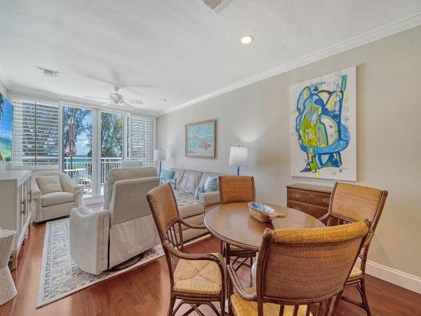 Longboat Key Gulf View Two Bedroom Vacation Rental PLUS DEN (3 bedrms)