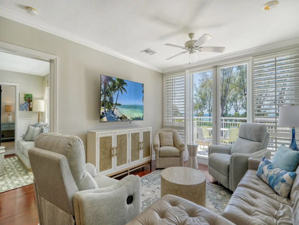 Longboat Key Gulf View Two Bedroom Vacation Rental PLUS DEN (3 bedrms)