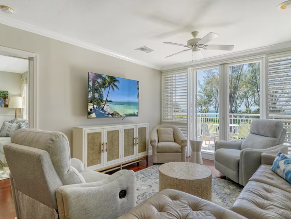 Longboat Key Gulf View Two Bedroom Vacation Rental PLUS DEN (3 bedrms)