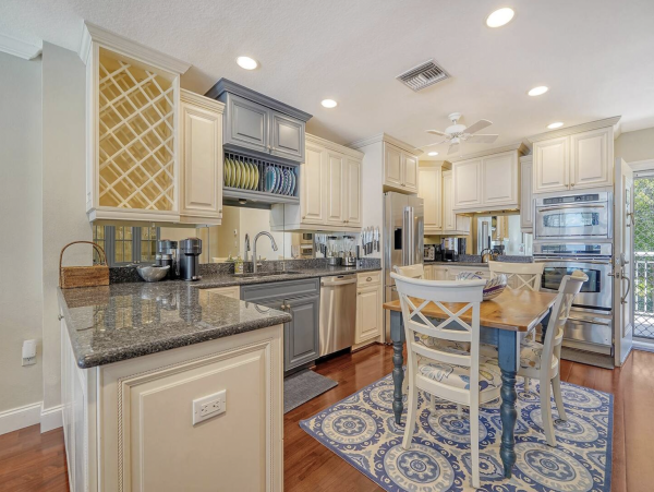 Longboat Key Gulf View Two Bedroom Vacation Rental PLUS DEN (3 bedrms)