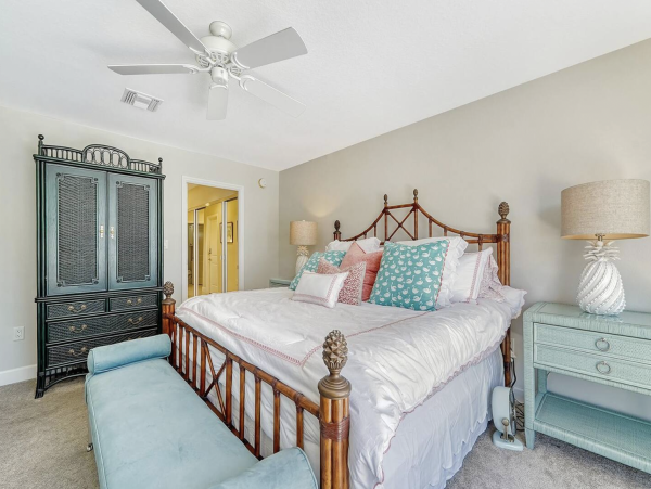 Longboat Key Gulf View Two Bedroom Vacation Rental PLUS DEN (3 bedrms)