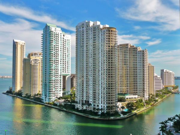Luxury Vacation Rental in Miami with Stunning Bay Views