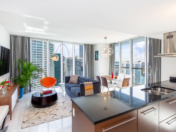 Miami Two Bedroom Gorgeous View Rental Condo