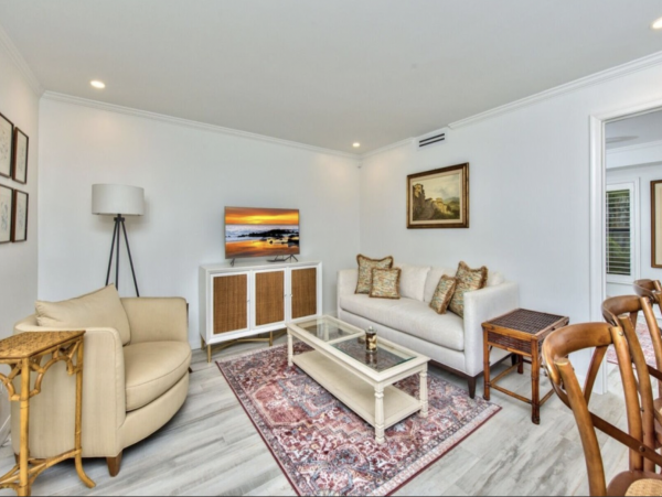 This Wonderful One bedroom Naples Offers the Wow Factor