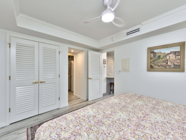 This Wonderful One bedroom Naples Offers the Wow Factor