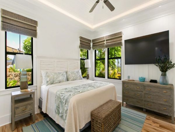 Five Bedroom One of a Kind Vacation Rental Home in Poipu