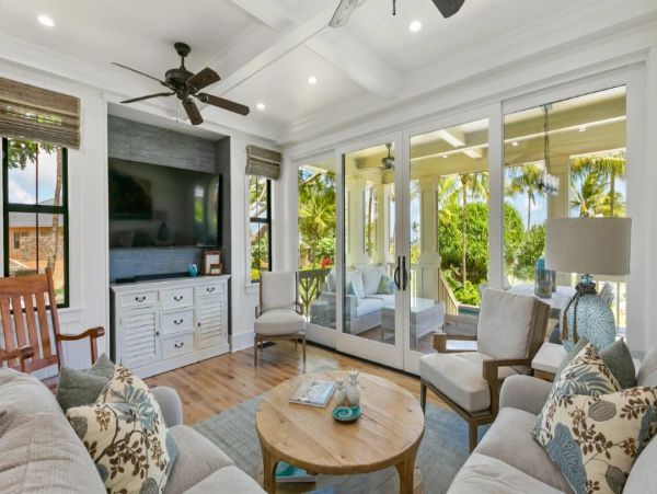 Five Bedroom One of a Kind Vacation Rental Home in Poipu