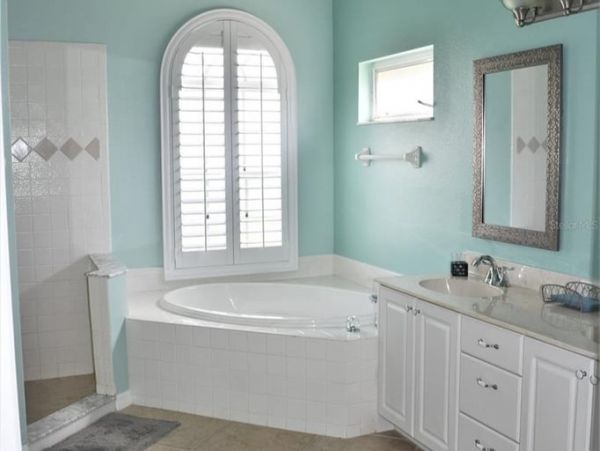 Gated Sarasota Golf Community Home with Private Spa