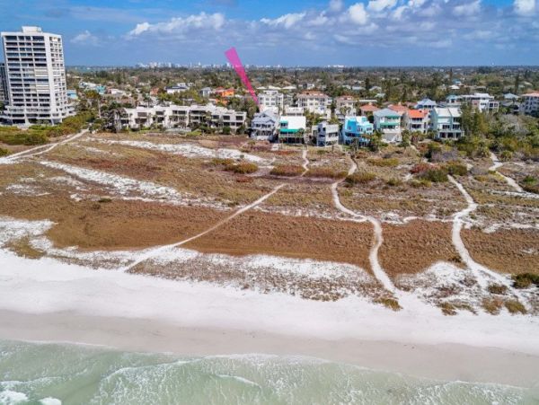 Luxury Vacation Rental in Siesta Key: Beachfront Bliss