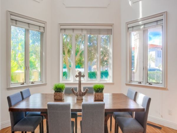 La Jolla Four Bedroom Walk to Beach Rental Home