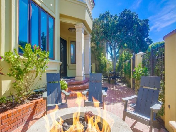 La Jolla Four Bedroom Walk to Beach Rental Home
