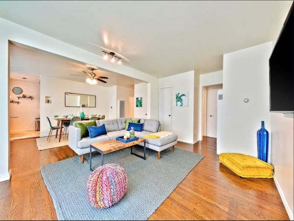 Stunning Oceanfront Vacation Rental in La Jolla Village