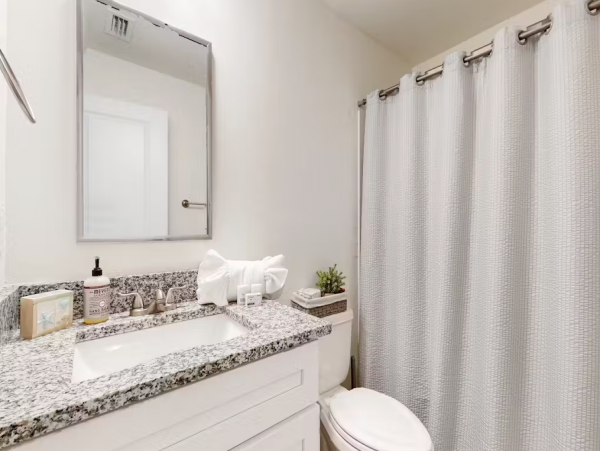 4-Bdrm Vacation Home Perfect for 2 Families w/ Pool in Cape Coral