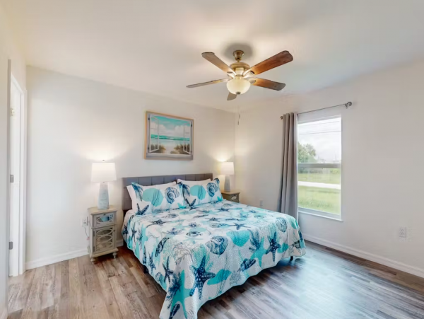 4-Bdrm Vacation Home Perfect for 2 Families w/ Pool in Cape Coral