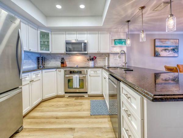 Redington Shores Top Floor Condo Unobstructed Beach Views