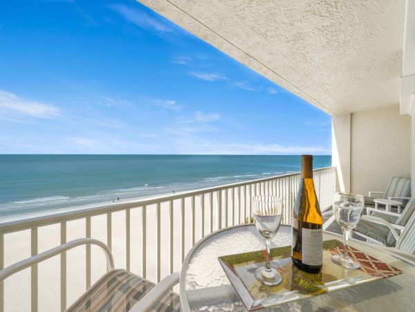 Redington Shores Top Floor Condo Unobstructed Beach Views