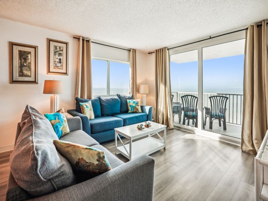 Indian Shores Three Bedroom Condo with Panoramic Gulf View