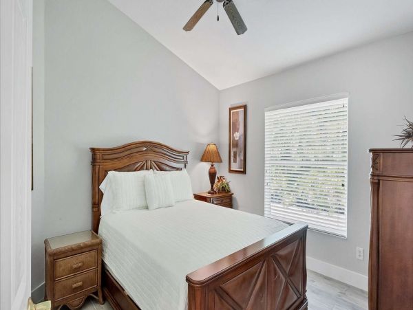 Relaxing Manasota Key Retreat with Pool & Sunset Views