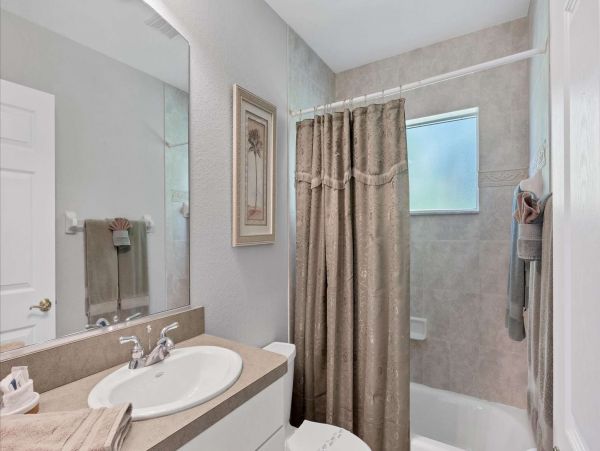 Relaxing Manasota Key Retreat with Pool & Sunset Views