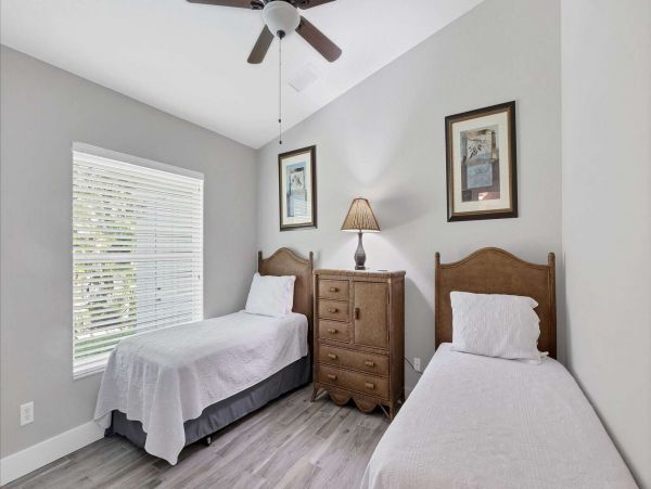 Relaxing Manasota Key Retreat with Pool & Sunset Views