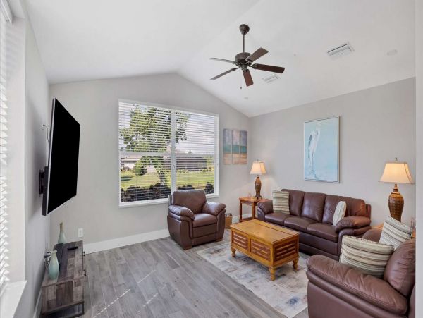 Relaxing Manasota Key Retreat with Pool & Sunset Views