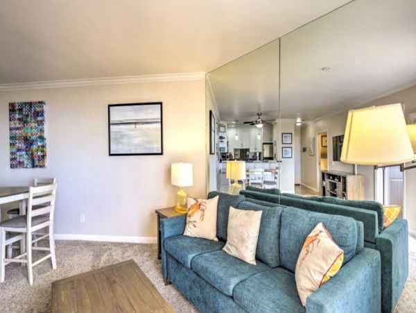 Pacific Beach Oceanfront Two Bedroom Vacation Condo