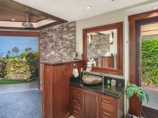 Luxury Kaanapali Vacation Rental Near Beaches and Golf