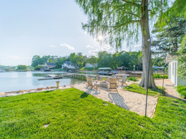 Stunning Lake Norman Retreat in Denver with Dock & Views