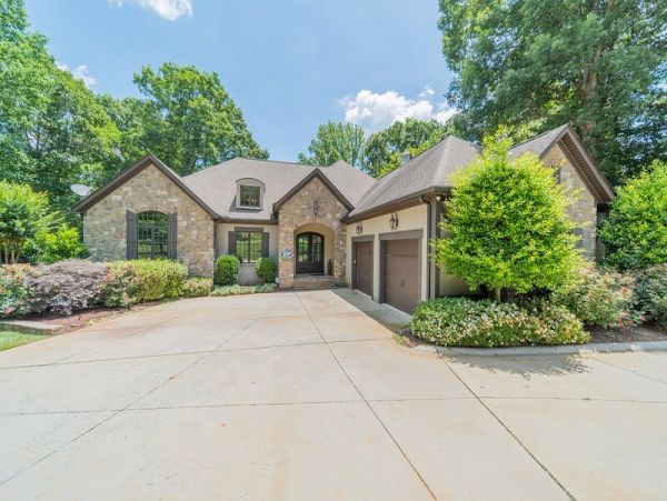 Denver N.C. Vacation Rental Near Lake Norman and Outdoor Fun