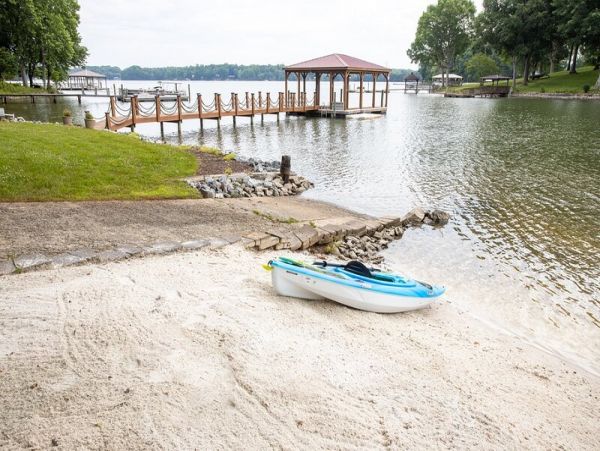 Denver N.C. Vacation Rental Near Lake Norman and Outdoor Fun