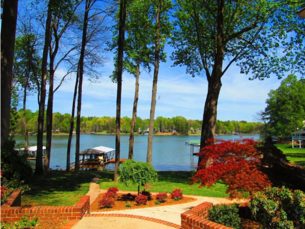 Lakefront 7-Bedroom Home at Lake Norman with Private Pool